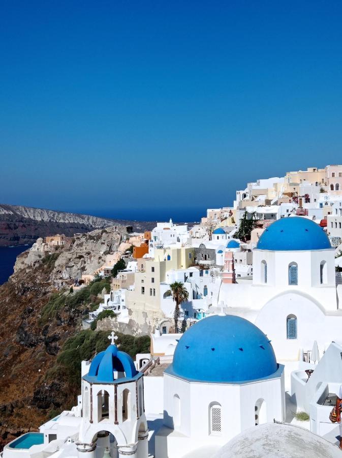 Blessed Blue Boutique Cave Suite Oia  Exterior photo
