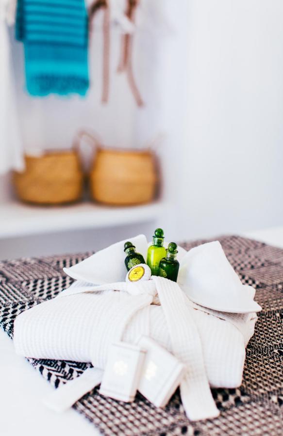 Blessed Blue Boutique Cave Suite Oia  Exterior photo