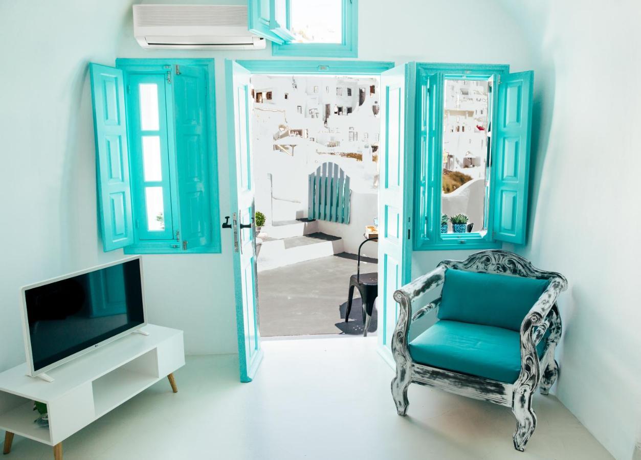 Blessed Blue Boutique Cave Suite Oia  Exterior photo