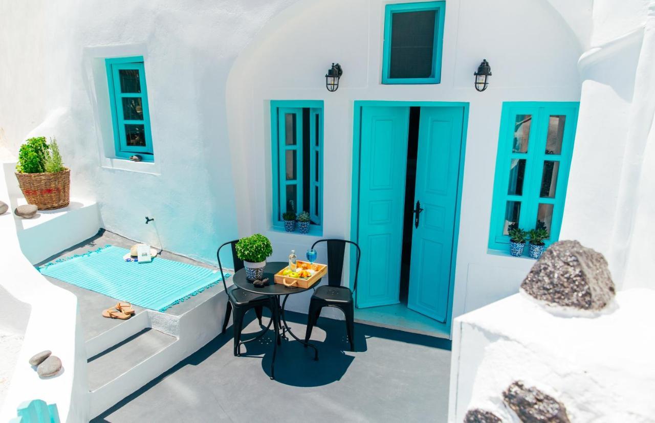 Blessed Blue Boutique Cave Suite Oia  Exterior photo